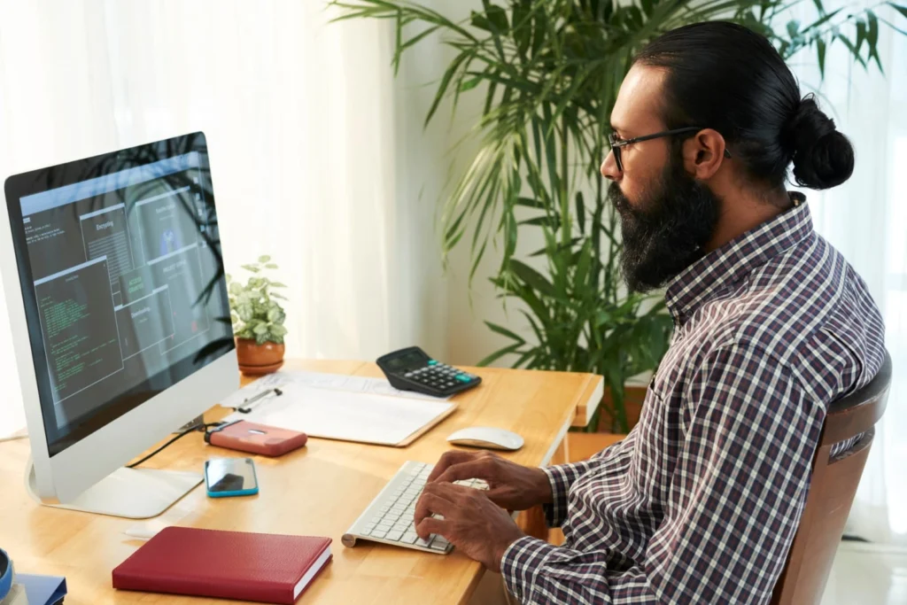 Why Businesses Need a Professional Website Why Choose US